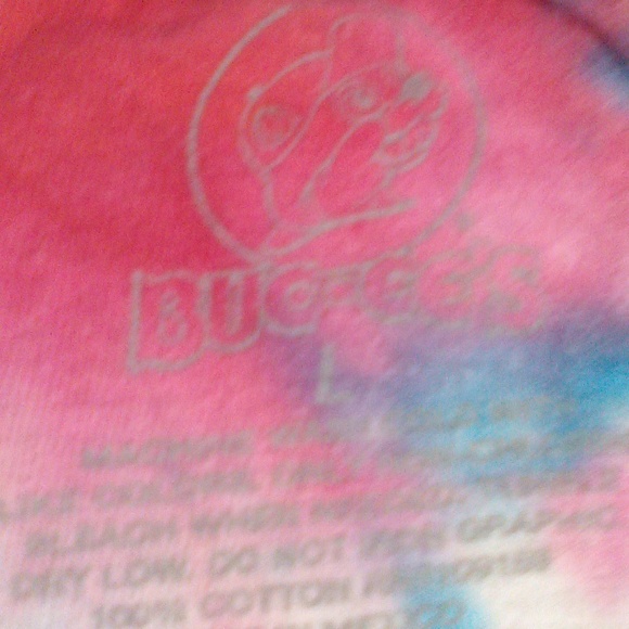 Unisex Bucees TSHIRT - Picture 7 of 7